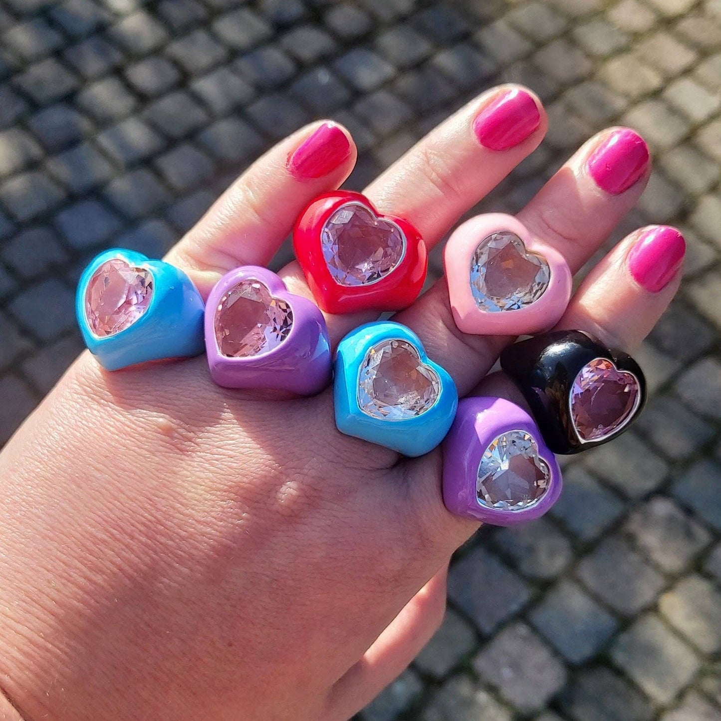 BROOK ~ CHUNKY - beautiful fun Enamel Heart Ring